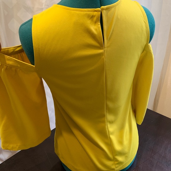 ANN TAYLOR Cold Off the Shoulder Blouse Bell Sleeve Top Yellow Mustard Size SP - Picture 8 of 11